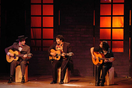 Das Trio Olé als abendfüllende Show beim 1. Internationalen Varietéfestival "Dirk Denzers Magische Momente" 2004