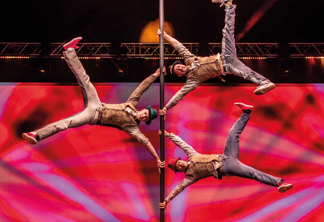 Varieté Ole bei Dirk Denzer im Varietéfestival 2023 Sennfeld